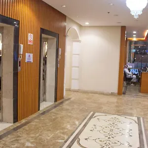 https://iwan-alandalusia-suites-almarwah.hotelsinjeddah.net